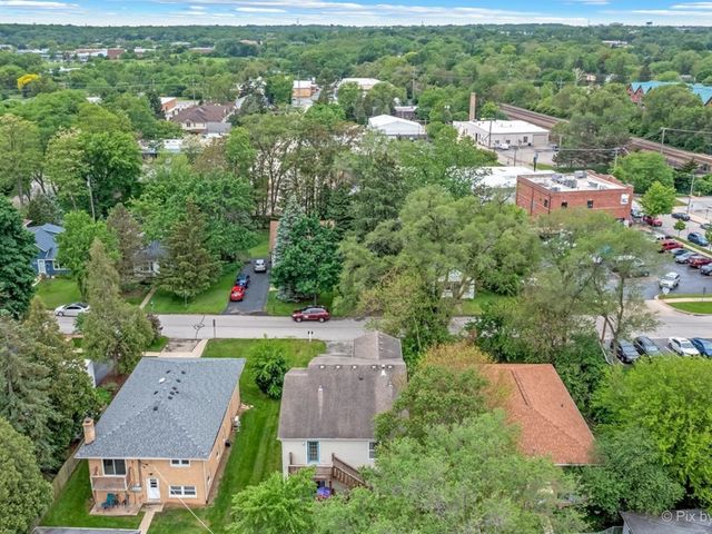4909 Spencer Avenue A, Lisle, IL 60532