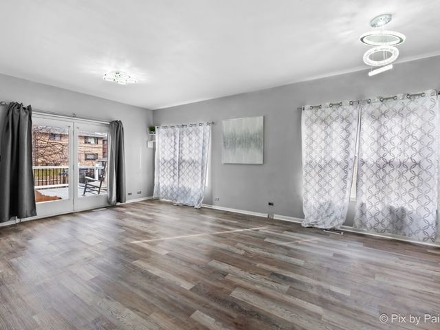 4909 Spencer Avenue A, Lisle, IL 60532