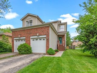 4909 Spencer Avenue A, Lisle, IL 60532
