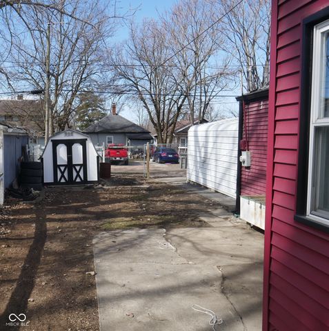 1940 N Dearborn Street, Indianapolis, IN 46218