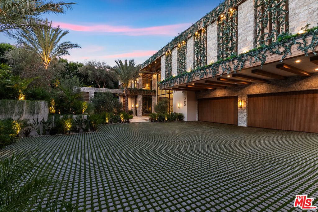 1360 Laurel Way, Beverly Hills, CA 90210 — photo 5