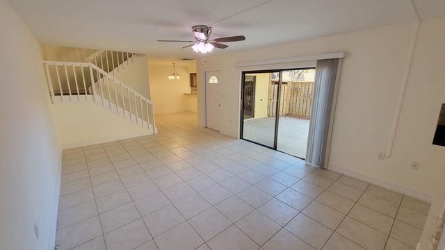 117 1st Court, Palm Beach Gardens, FL 33410