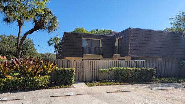 117 1st Court, Palm Beach Gardens, FL 33410