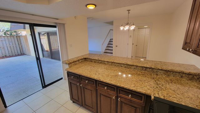117 1st Court, Palm Beach Gardens, FL 33410