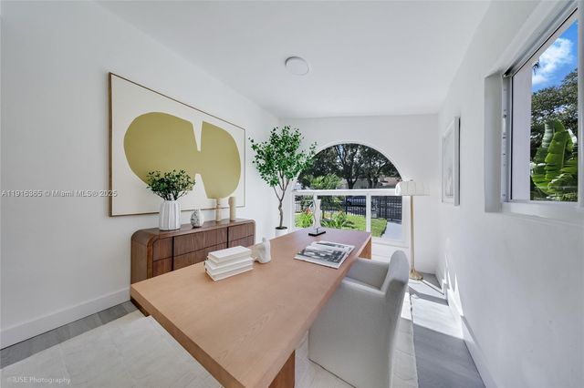 871 NE 81st St, Miami, FL 33138