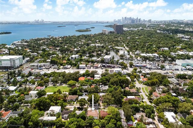 871 NE 81st St, Miami, FL 33138