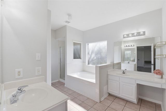 2875 Match Point Lane, Friendswood, TX 77546