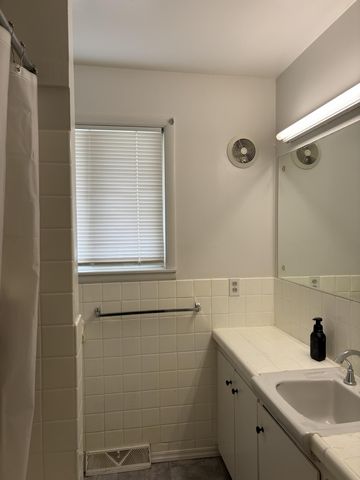 3127 Woodcliffe Drive, Muskegon Heights City, MI 49444