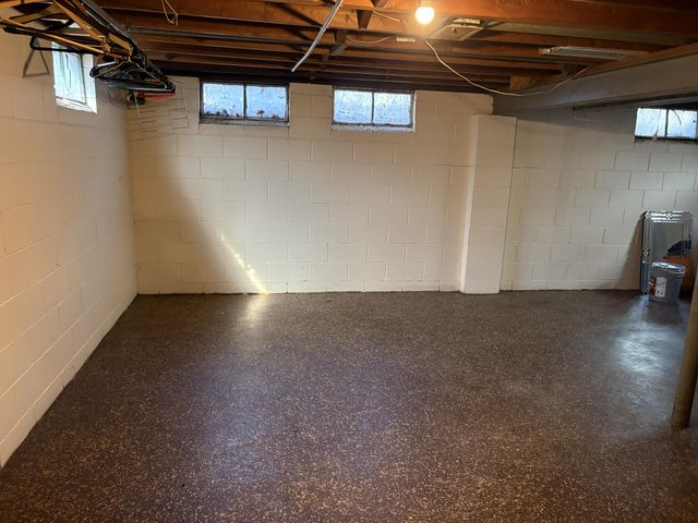 3127 Woodcliffe Drive, Muskegon Heights City, MI 49444