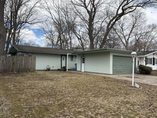3127 Woodcliffe Drive, Muskegon Heights City, MI 49444