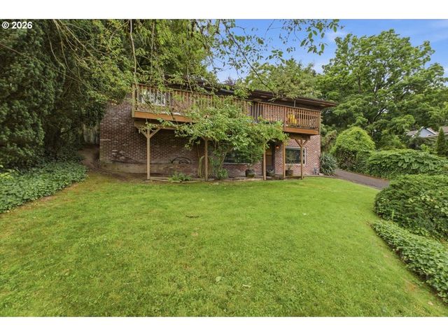 7339 S CORBETT Ave, Portland, OR 97219