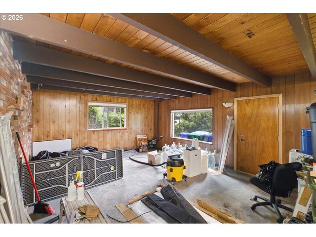 7339 S CORBETT Ave, Portland, OR 97219