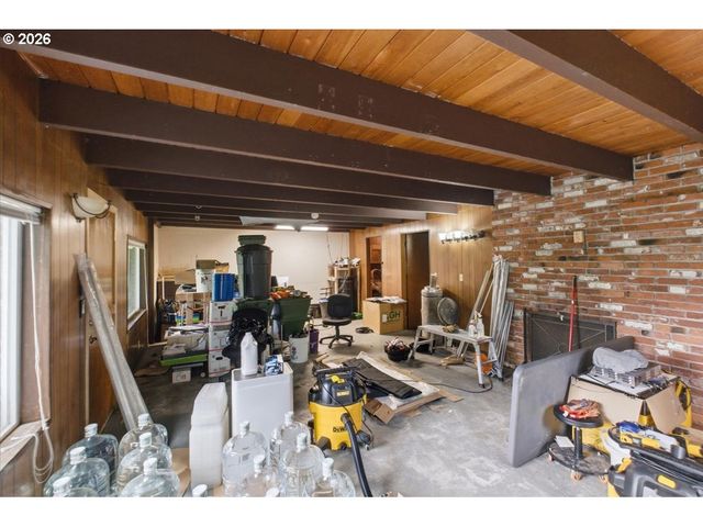 7339 S CORBETT Ave, Portland, OR 97219