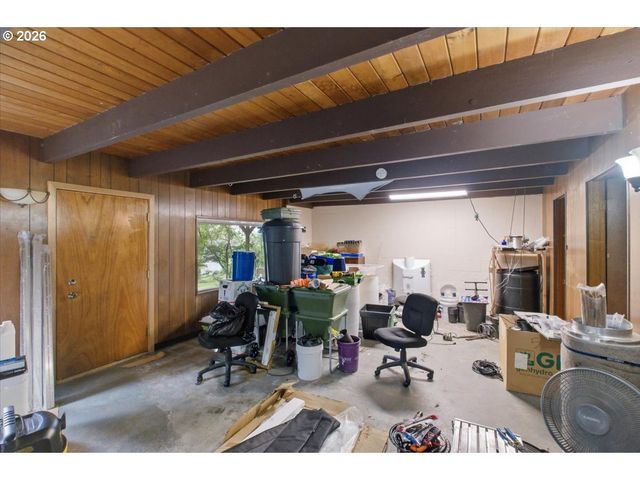 7339 S CORBETT Ave, Portland, OR 97219