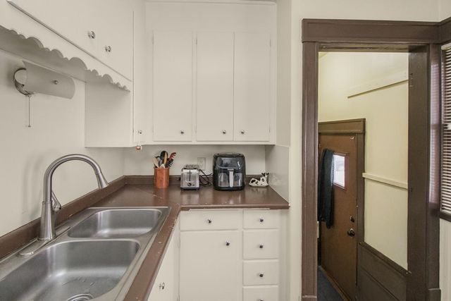 3438 Knox Avenue N, Minneapolis, MN 55412