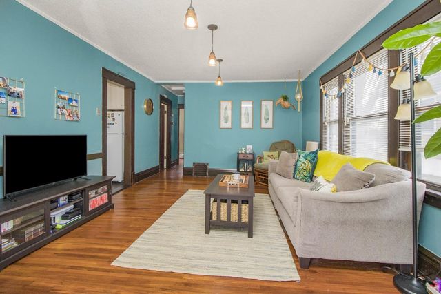 3438 Knox Avenue N, Minneapolis, MN 55412