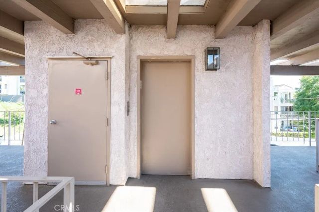 1995 Molino Avenue 302, Signal Hill, CA 90755