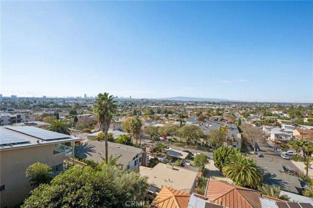 1995 Molino Avenue 302, Signal Hill, CA 90755