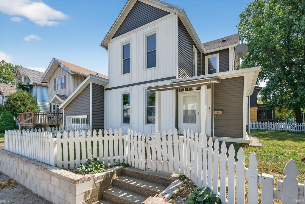 1303 High Street, Logansport, IN 46947