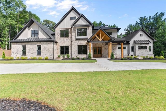 1178 Pinnacle Drive, Hoschton, GA 30548