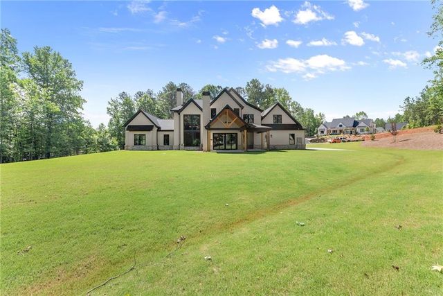 1178 Pinnacle Drive, Hoschton, GA 30548