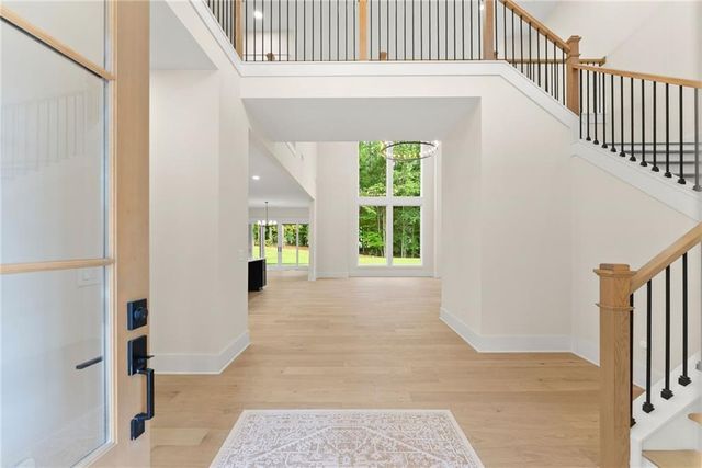 1178 Pinnacle Drive, Hoschton, GA 30548