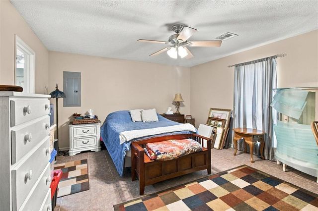 849 Smith Road, Lake Charles, LA 70611