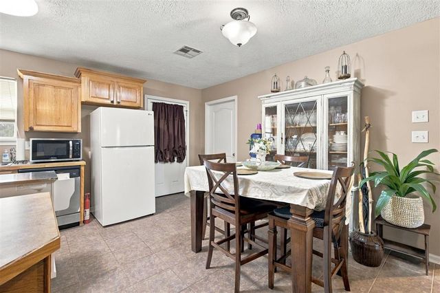 849 Smith Road, Lake Charles, LA 70611