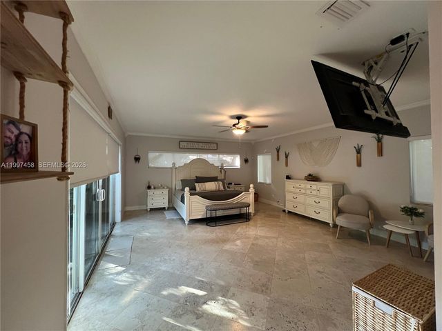 7405 SW 79th Court, Miami, FL 33143