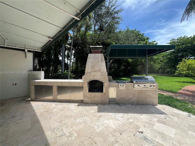 7405 SW 79th Court, Miami, FL 33143