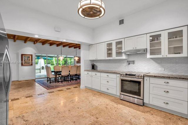 7405 SW 79th Court, Miami, FL 33143