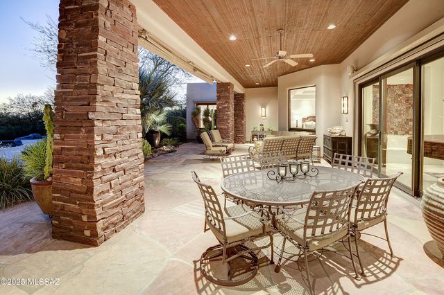 7569 N MYSTIC CANYON Drive, Tucson, AZ 85718