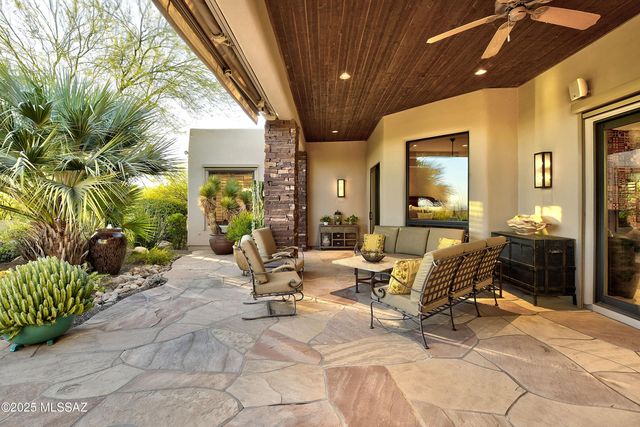 7569 N MYSTIC CANYON Drive, Tucson, AZ 85718