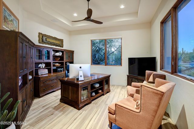 7569 N MYSTIC CANYON Drive, Tucson, AZ 85718