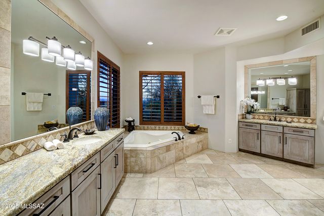 7569 N MYSTIC CANYON Drive, Tucson, AZ 85718