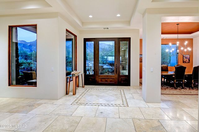 7569 N MYSTIC CANYON Drive, Tucson, AZ 85718