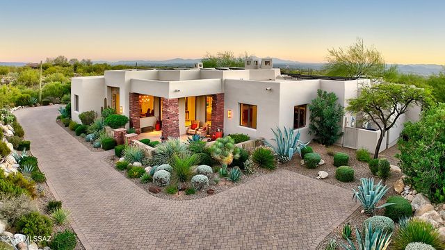 7569 N MYSTIC CANYON Drive, Tucson, AZ 85718