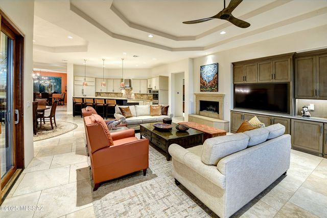 7569 N MYSTIC CANYON Drive, Tucson, AZ 85718