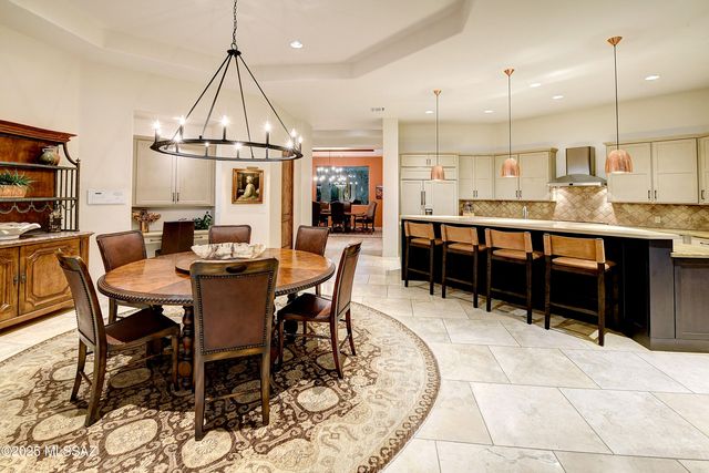 7569 N MYSTIC CANYON Drive, Tucson, AZ 85718