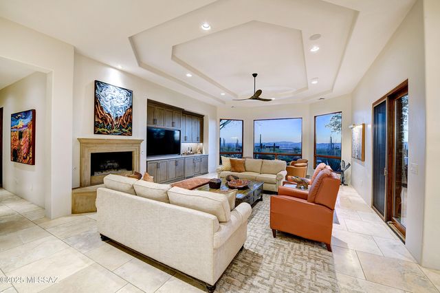 7569 N MYSTIC CANYON Drive, Tucson, AZ 85718