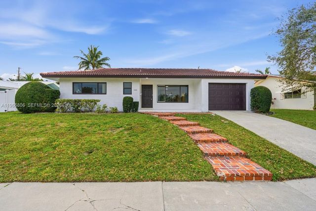 1260 SW 8th St, Boca Raton, FL 33486