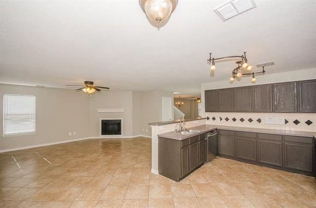 2152 Royal Acres Trail, Little Elm, TX 75036