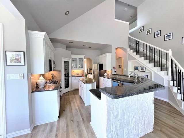 5668 Bay Meadows Drive, Frisco, TX 75034