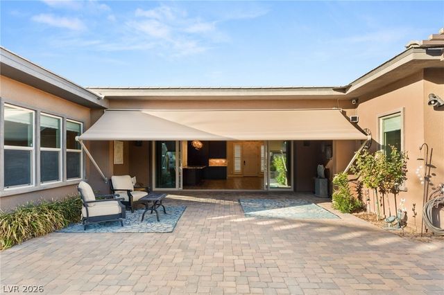 10179 Emerald Sunset Court, Las Vegas, NV 89148