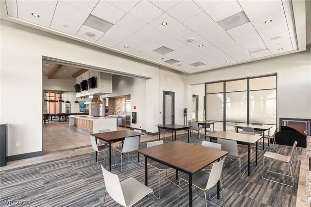 10179 Emerald Sunset Court, Las Vegas, NV 89148