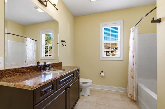 688 Sunny Pond Ln., Aynor, SC 29511