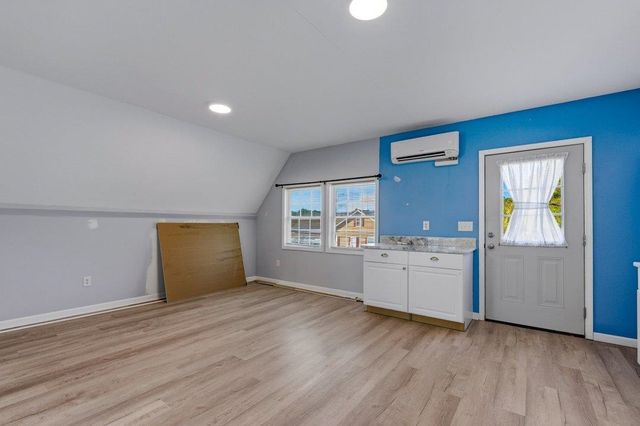 688 Sunny Pond Ln., Aynor, SC 29511