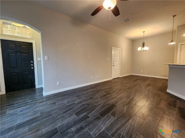 546 Creekside Forest, New Braunfels, TX 78130