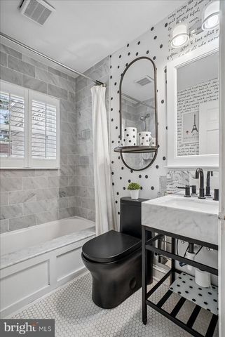 1803 LESLIE AVE, Alexandria, VA 22301