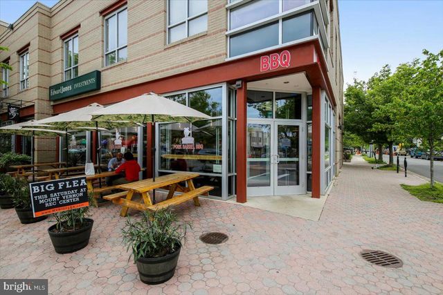 1803 LESLIE AVE, Alexandria, VA 22301